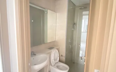 Apartemen Taman Anggrek Residence 2BR Semi Furnished