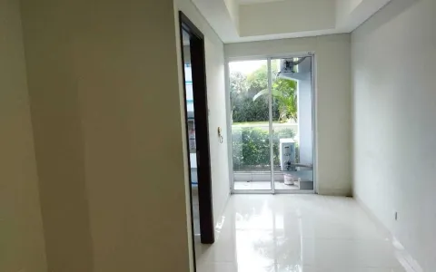 Apartemen Puri Mansion 1BR Semi Furnished High Floor, Jakbar