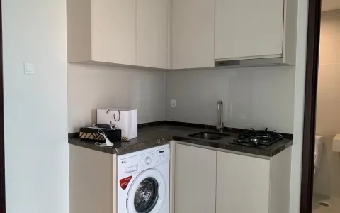 Apartemen Puri Mansion Lockoff 3 Plus 1BR Semi Furnished, Kembangan