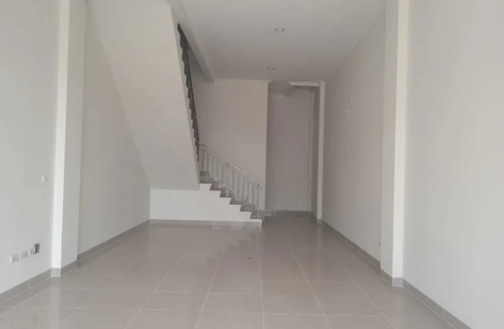 Ruko La Riviera Boulevard PIK 2 Uk 4.5x15 3 Lantai, Jakarta Utara