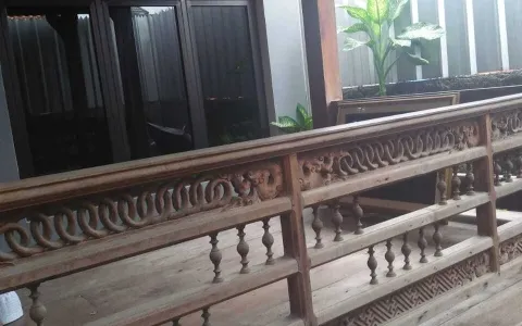 Disewakan Murah Gedung Ex Restoran di Cipayung, Jakarta Timur