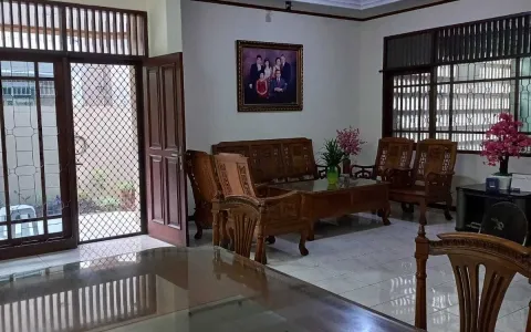 Dijual Rumah 2 Lantai di Jalan Kedoya Agave Raya, Jakarta Barat