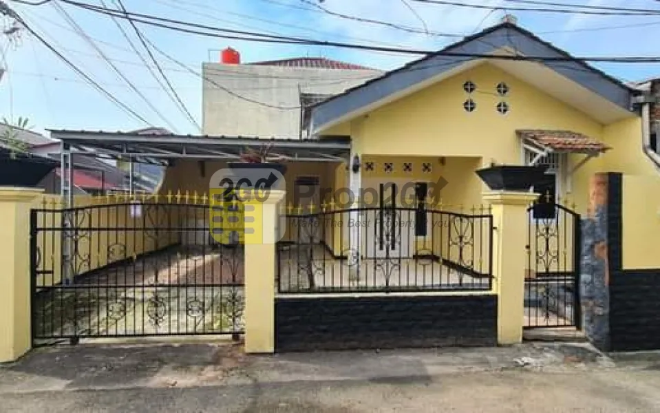 Jual Cepat.. Rumah hoek di Perum Primkopti Cipayung, Jakarta Timur