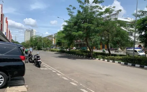 Lelang RUKO GRAND ORCHARD SQUARE 3 lantai, Jakarta Utara