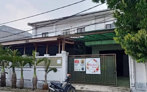 Lelang Rumah Cocok untuk Usaha, di Jakarta Barat