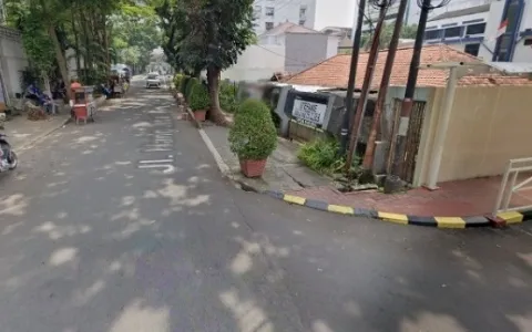 Lelang Rumah Mewah di Kebayoran Baru, Jakarta Selatan