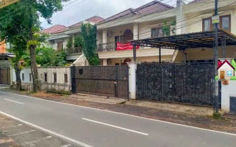 Lelang Rumah 2 lantai di Bintaro, Jakarta Selatan