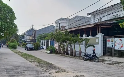 Lelang Rumah Cocok untuk Usaha, di Jakarta Barat