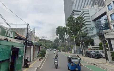 Lelang Kantor 4 Lantai di Gondangdia, Jakarta Pusat