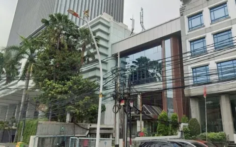 Lelang Kantor 4 Lantai di Gondangdia, Jakarta Pusat