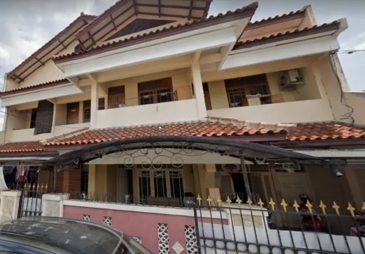 Lelang Rumah 2 Lantai di Sukasari, Tangerang