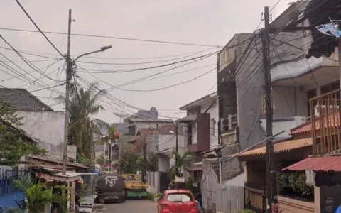 Dilelang Rumah 2 Lantai di Senen, Jakarta Pusat