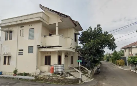 Dilelang Rumah 2 Lantai di Cimahi Tengah, Jawa Barat