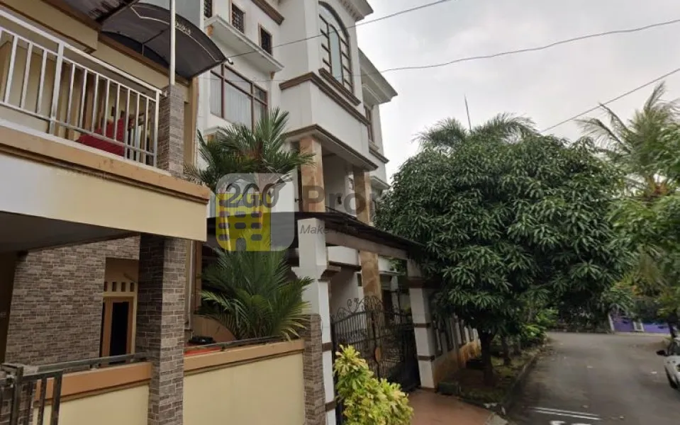 Lelang Rumah 3 Lantai di Penggilingan, Jakarta Timur