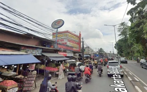 Dilelang Ruko Lokasi Strategis di Ciracas, Jakarta Timur