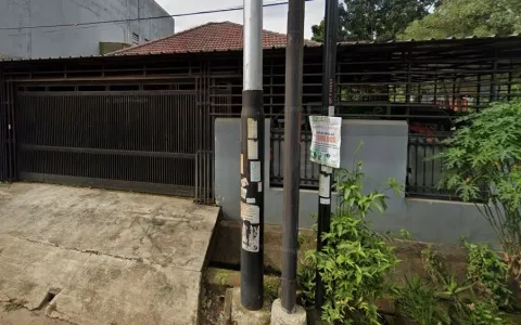 Dilelang  Rumah di Komplek Pajak, Pondok Aren, Tangerang Selatan