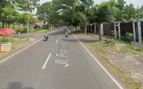 Lelang Gudang Rumah dan Kantor di Cianjur, Jawa Barat