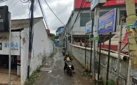 Lelang Rumah 2 Lantai di Cipondoh,Tangerang