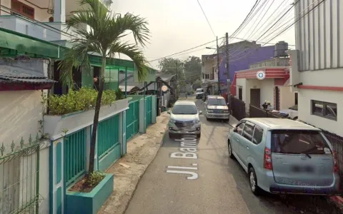 Dilelang Rumah 2 Lantai 329m di  Cipayung, Jakarta Timur