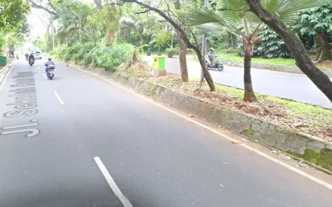 Rumah Lelang di Kebayoran Lama, Jakarta Selatan