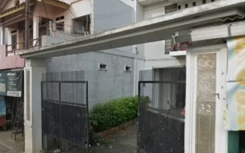 Dilelang Rumah 2 Lantai di Ciputat, Tangerang Selatan