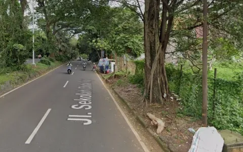 Rumah Lelang di Kebayoran Lama, Jakarta Selatan