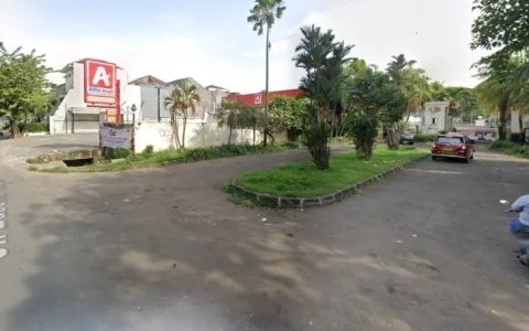 Lelang Rumah 2 Lantai di Larangan, Tangerang