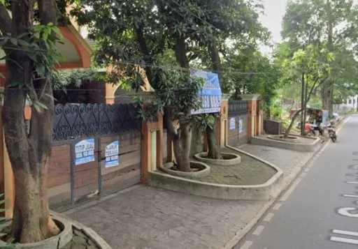 Rumah Lelang di Kebayoran Lama, Jakarta Selatan