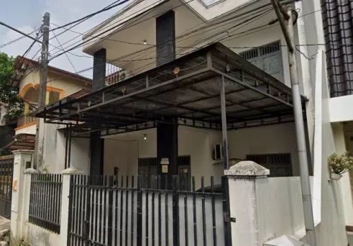 Lelang Rumah Cantik 2 Lt Cipayung Jakarta Timur