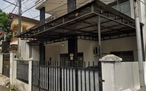 Lelang Rumah Cantik 2 Lt Cipayung Jakarta Timur