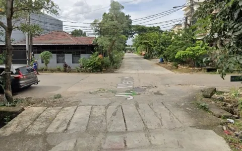 Dilelang  Rumah di Komplek Pajak, Pondok Aren, Tangerang Selatan