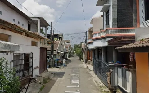 Dilelang Rumah 2 Lantai di Pasar Kemis, Tangerang