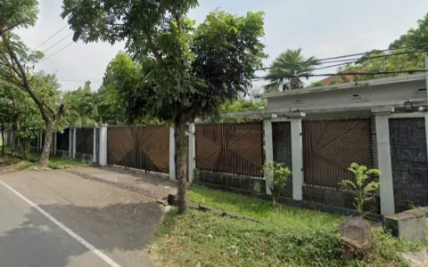 Lelang Gudang Rumah dan Kantor di Cianjur, Jawa Barat