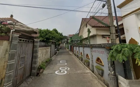 Lelang Rumah Cantik 2 Lt Cipayung Jakarta Timur