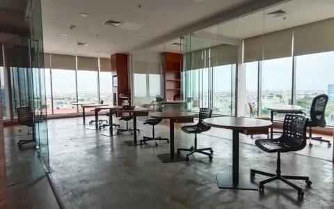 Office Gold Coast Tower Eiffel Full Furnished Lengkap (Sea dan City View) di PIK, Jakarta Utara.