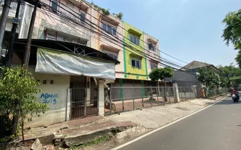 Dijual Dibawah NJOP Ruko Strategis Kemayoran, Jakarta Pusat.