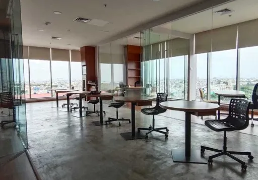 Office Gold Coast Tower Eiffel Full Furnished Lengkap (Sea dan City View) di PIK, Jakarta Utara.