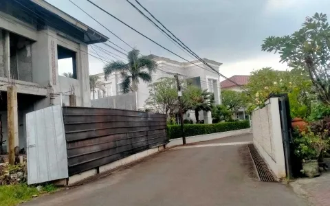 Dilelang Tanah dan Bangunan di Kemang, Jakarta Selatan