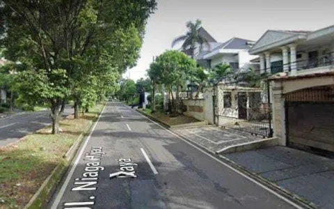 Dilelang Rumah 2 Lantai Perum Pondok Indah, Pondok Pinang, Jakarta Selatan