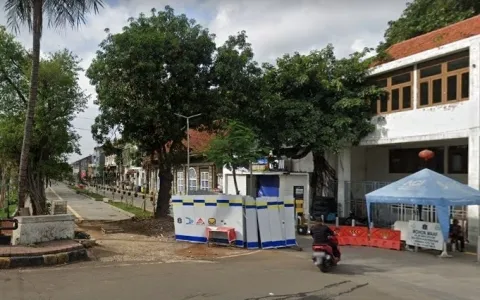 Lelang Ruko 4 Lantai di Pinangsia, Jakarta Barat