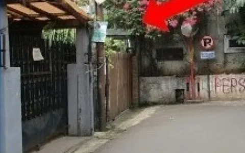 Dilelang Rumah 2 Lantai Lokasi Strategis di Ciputat, Tangerang Selatan