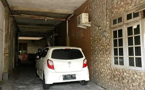 Dijual Rumah Kos Kosan 36 Kamar di Cempaka Putih, Jakarta Pusat