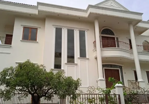 Lelang Rumah PIK Walet Indah 340 m2, Pantai Indah Kapuk, Jakarta Utara