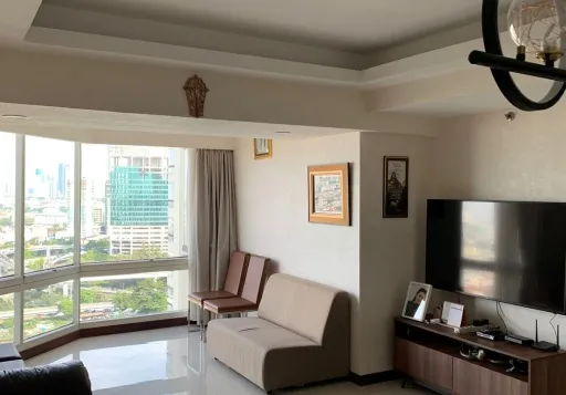 Dijual Apartemen Taman Anggrek Type 2 Bedroom  Semi Furnished View Monas