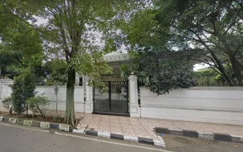 Dilelang Rumah Luas Tanah 1765m2 di Cicendo, Bandung, Jawa Barat