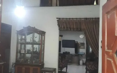 JUAL CEPAT, Rumah Jl. Batu Tumbuh, Kramat Jati, Jakarta Timur