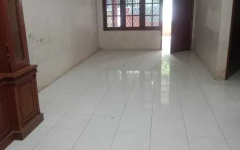 Rumah Jl. Petir Utama, Dekat Pintu Tol Karang Tengah, Cipondoh, Tangerang