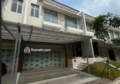 Rumah Cluster Riverside 10x25 View Danau di PIK 2