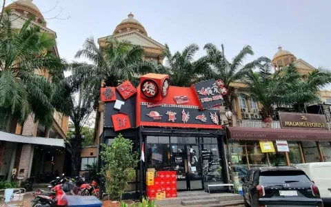 DIJUAl MURAH, Ruko Cordoba PIK, Hoek Boulevard,Muara Kamal, Jakarta Utara