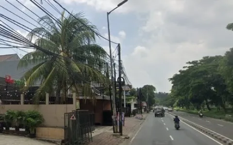 Dilelang Rumah Lokasi Strategis di Duren Sawit, Jakarta Timur